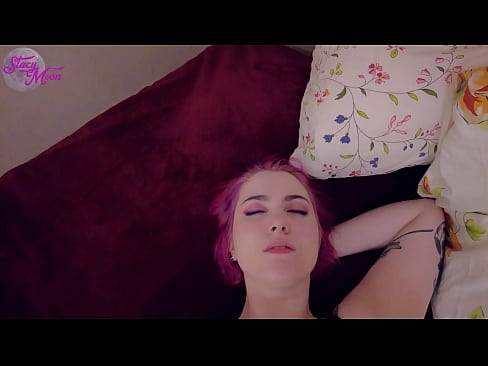 ❤️ Šliundra klasiokė paprašė praleisti OBG su ja, todėl mes dulkinomės be prezervatyvo Kietas porno prie mūsų ☑